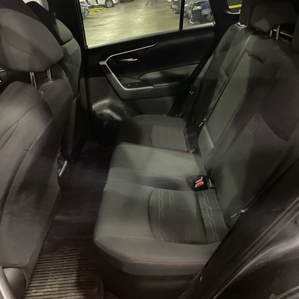 2024 Toyota RAV4 Prime SE