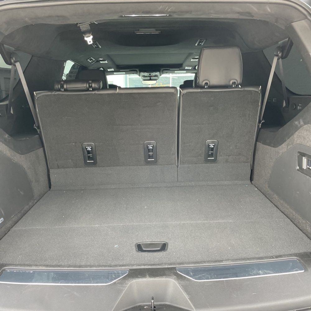 2024 Cadillac Escalade ESV Sport Platinum