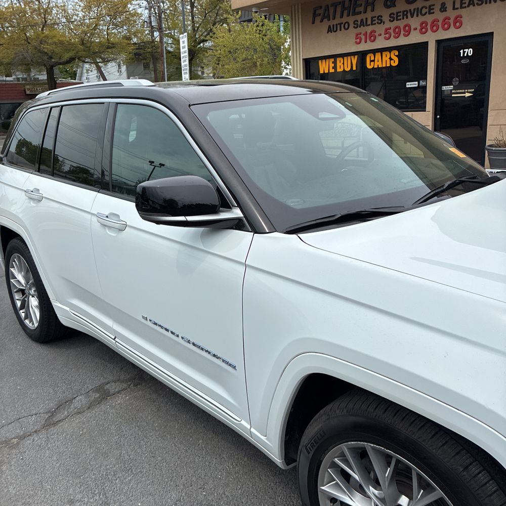 2022 Jeep Grand Cherokee 4xe Summit 4x4