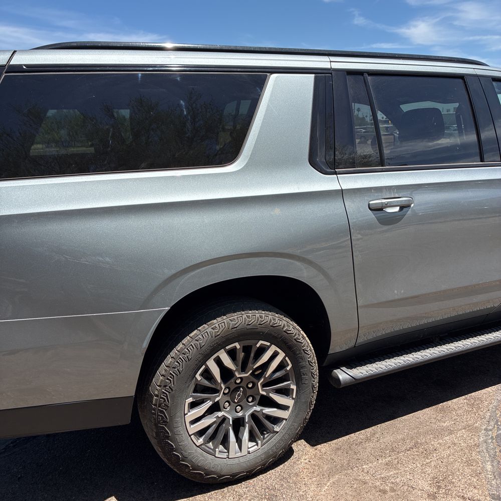 2025 Chevrolet Suburban Z71