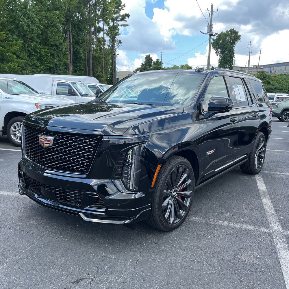 2025 Cadillac Escalade-V Base