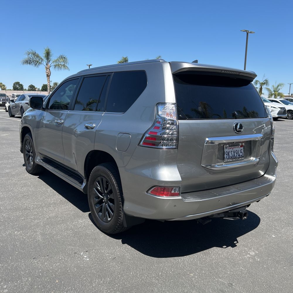 2023 Lexus GX 460 Base