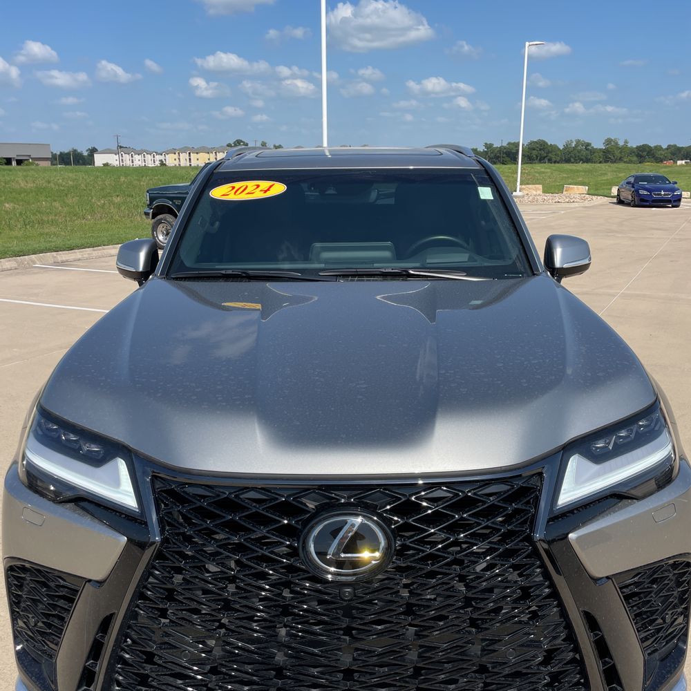 2024 Lexus LX 600 F SPORT Handling