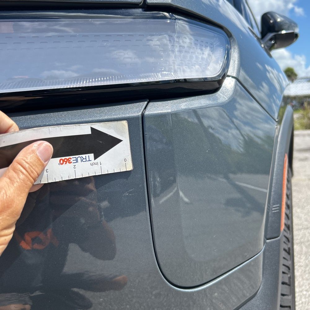 2022 Rivian R1T Adventure