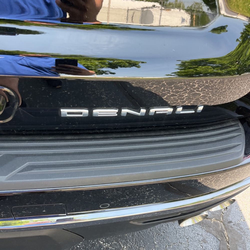 2024 GMC Yukon Denali Ultimate