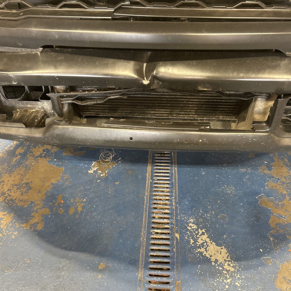 2024 Ram 3500 Chassis Tradesman/SLT/Laramie/Limited
