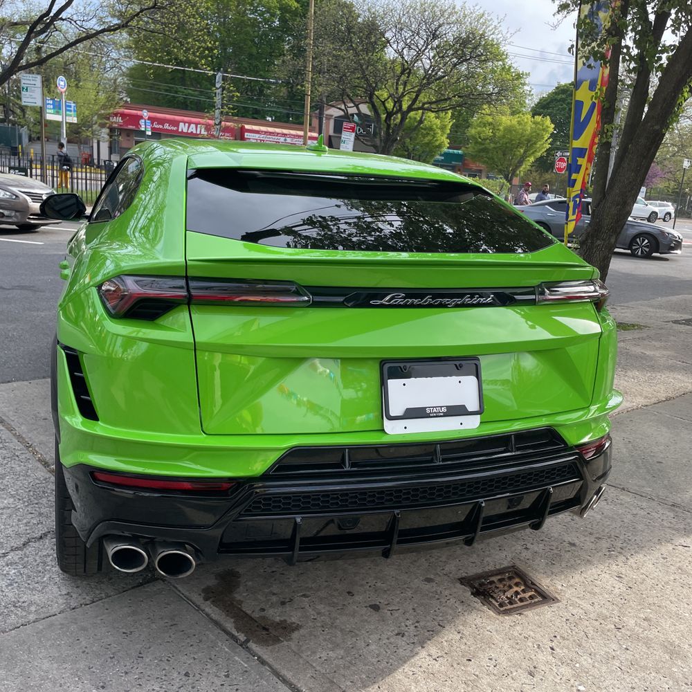 2024 Lamborghini Urus S