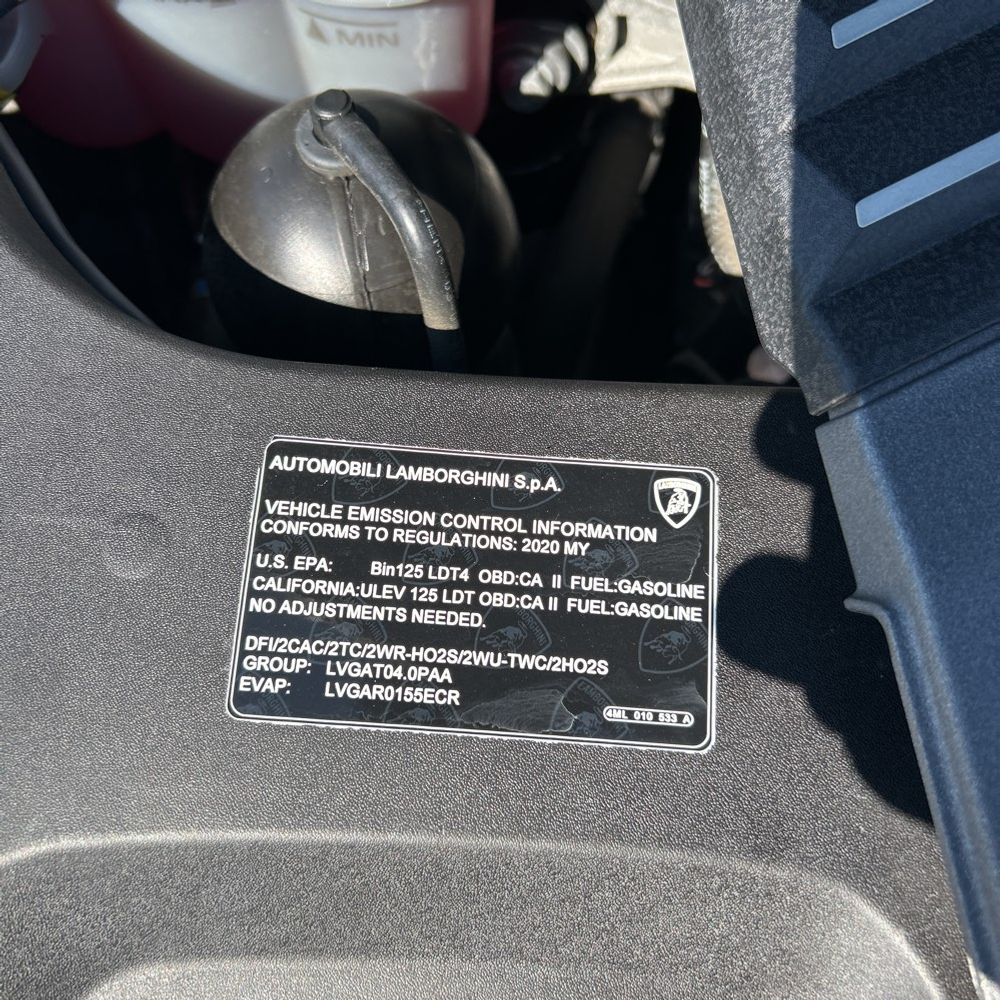2020 Lamborghini Urus
