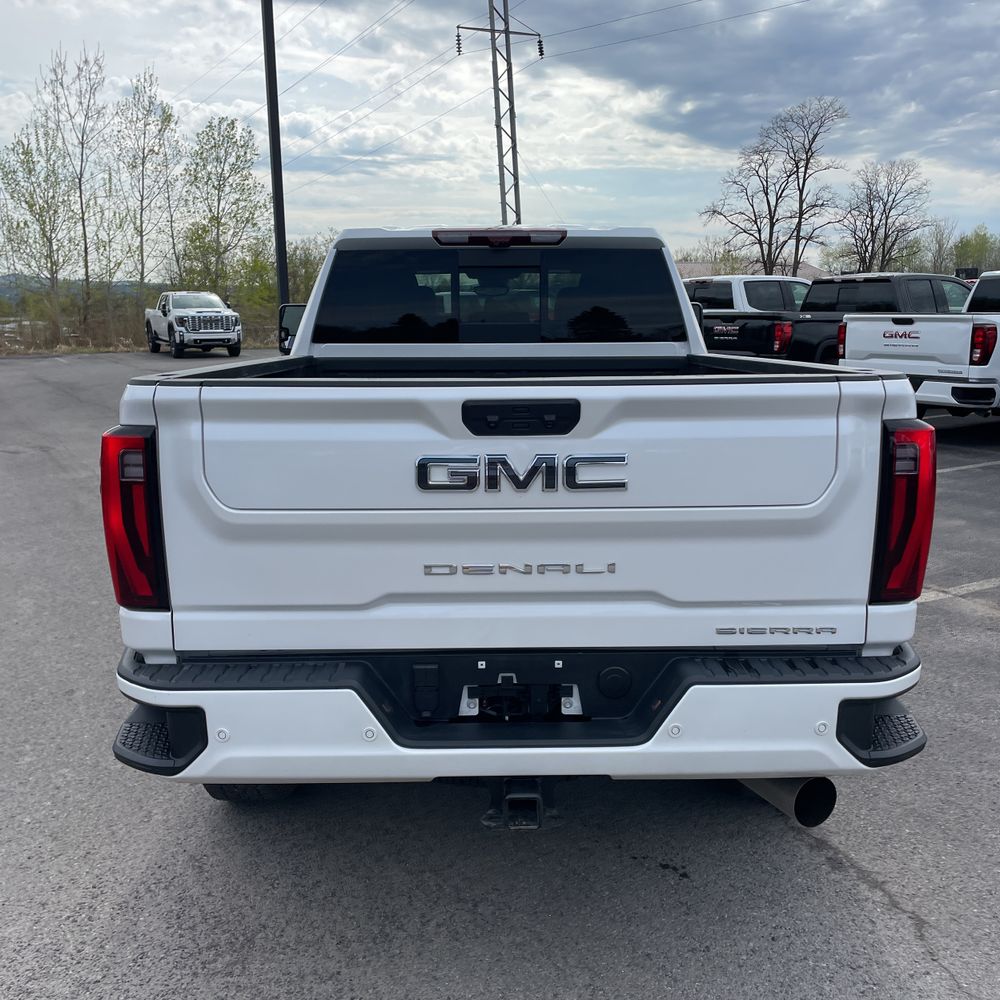 2024 GMC Sierra 3500HD Denali Ultimate