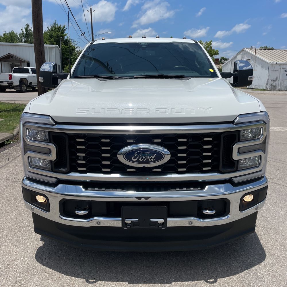 2024 Ford F-350 Super Duty Lariat