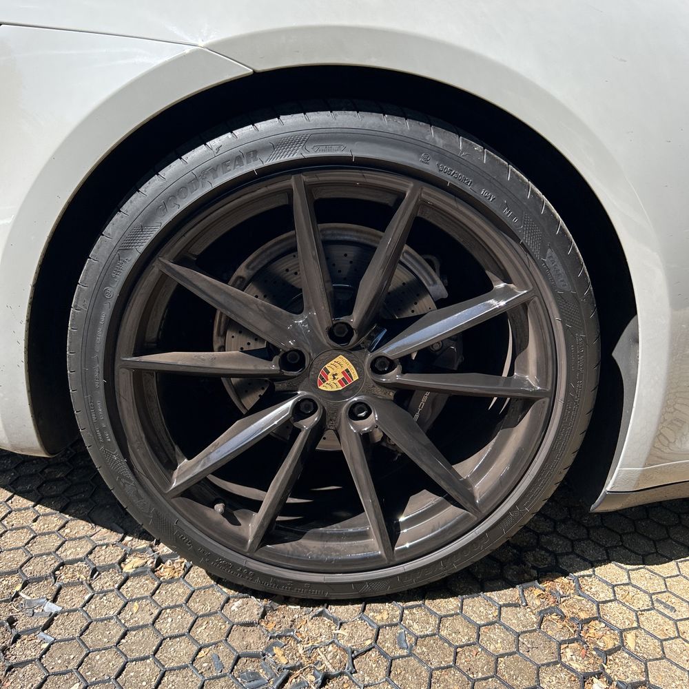 2021 Porsche 911 Carrera