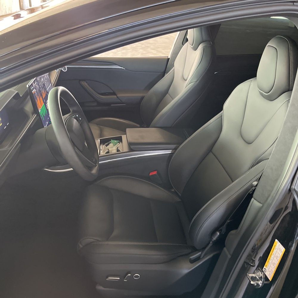 2023 Tesla Model X Plaid