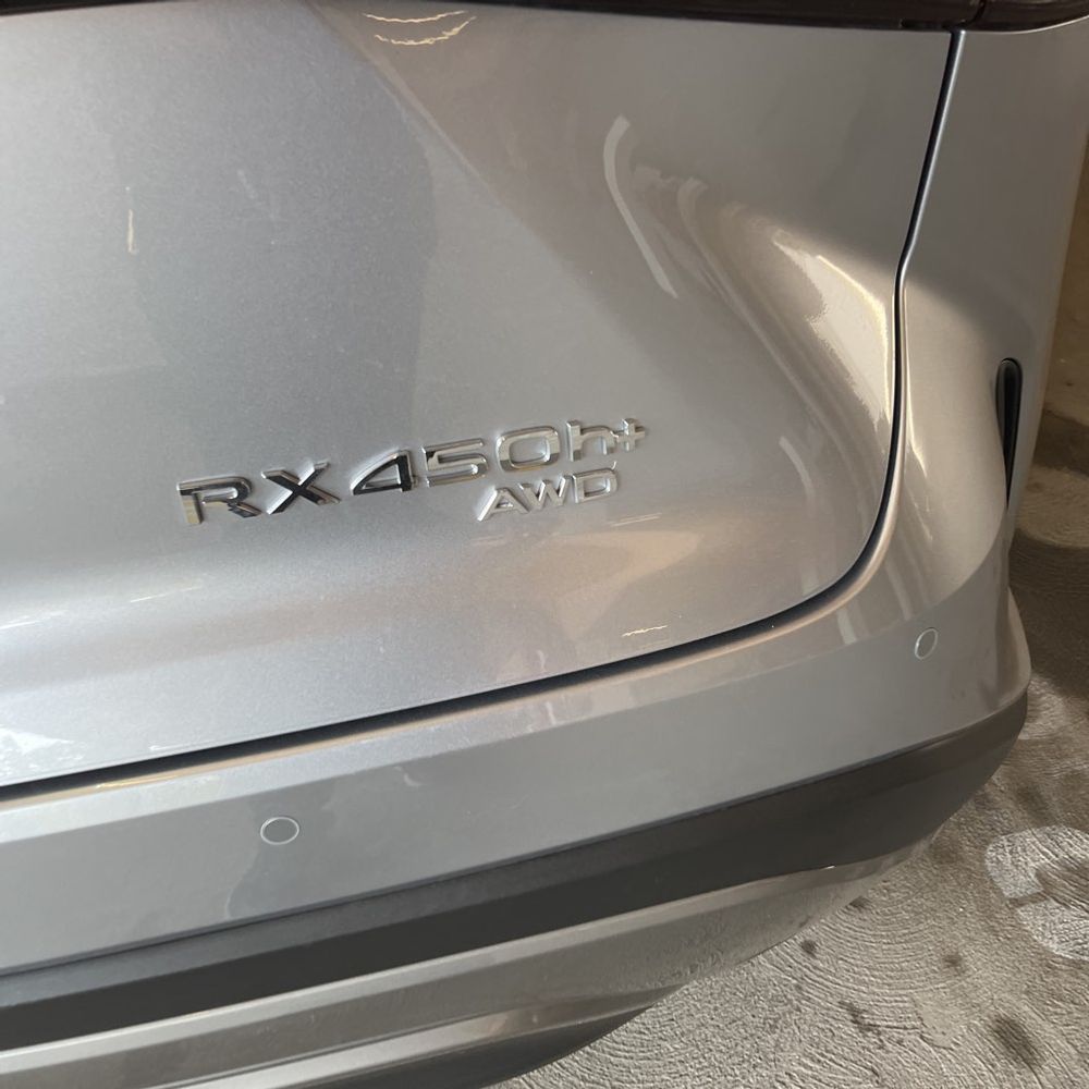 2024 Lexus RX 450h+ Luxury