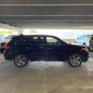 2017 Acura MDX SH-AWD W/TECH — фото 10