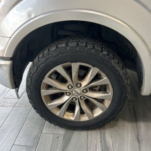 2017 FORD F-150 LARIAT — миниатюра 15