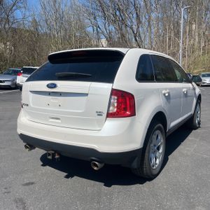 FORD EDGE SEL - 8