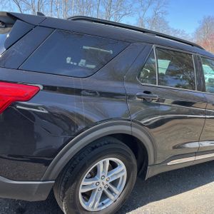 FORD EXPLORER XLT - 9