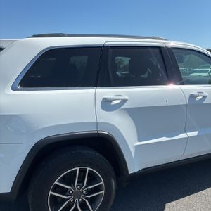 JEEP GRAND CHEROKEE LAREDO E - 9