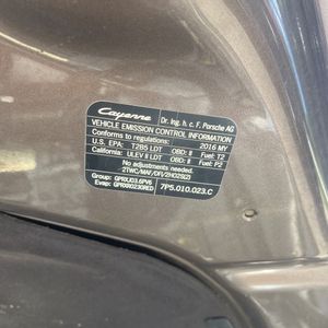 2016 Porsche CAYENNE BASE 缩略图 50
