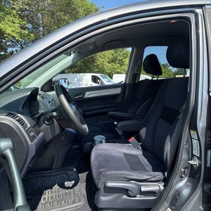 صورة مصغرة 32 لـ 2011 Honda CR-V SE