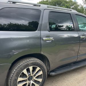 2019 Toyota SEQUOIA LIMITED 照片 9