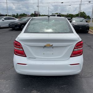 CHEVROLET SONIC LS AUTO - 7