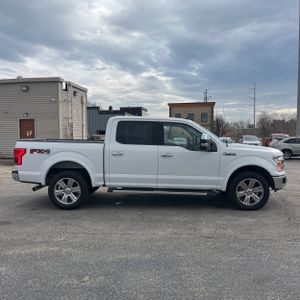 FORD F-150 LARIAT - 10