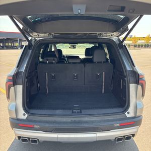 2025 Chevrolet TRAVERSE Z71 照片 43