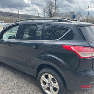 FORD ESCAPE SE - 6
