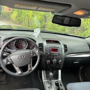2011 KIA SORENTO LX — миниатюра 35