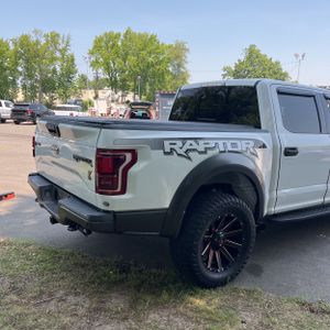 صورة 9 لـ 2017 FORD F-150 RAPTOR
