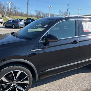 VOLKSWAGEN TIGUAN SEL R-LINE 4MOTION - 2