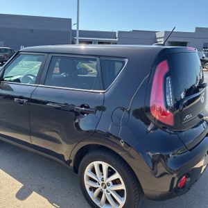 2019 KIA SOUL + — фото 6