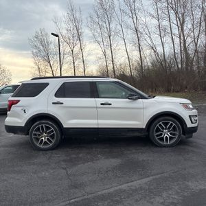 FORD EXPLORER SPORT - 10