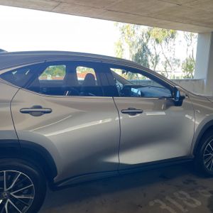صورة مصغرة 11 لـ 2024 Lexus NX 350 BASE
