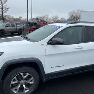 JEEP CHEROKEE TRAILHAWK - 2