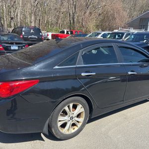 HYUNDAI SONATA LIMITED - 9