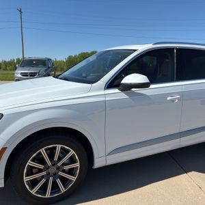 AUDI Q7 3.0T PREMIUM - 2