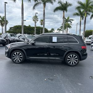 2023 Mercedes-BENZ GLB 照片 3