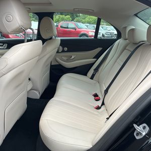 2021 Mercedes-BENZ E-CLASS 缩略图 33