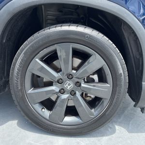 صورة مصغرة 20 لـ 2025 Honda PILOT SPORT