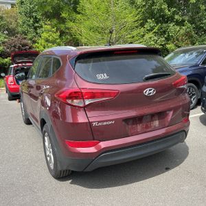 HYUNDAI TUCSON SE - 5