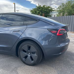 TESLA MODEL 3 BASE - 6