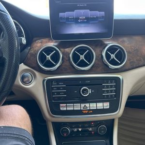 2019 Mercedes-BENZ GLA — миниатюра 38