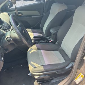 2011 Chevrolet CRUZE LS — миниатюра 31