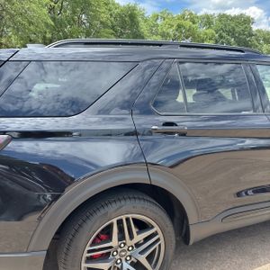 FORD EXPLORER ST-LINE - 9