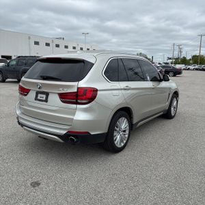 BMW X5 XDRIVE35I - 8