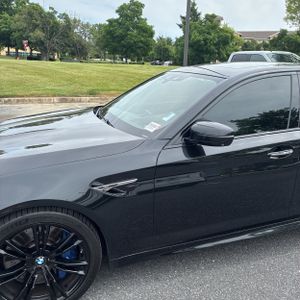 2018 BMW M5 BASE photo 2