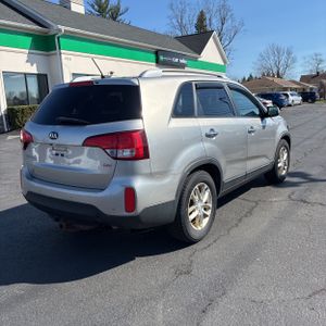 KIA SORENTO LX - 8