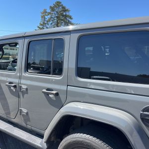 JEEP WRANGLER 4XE UNLIMITED SAHARA 4X4 - 6